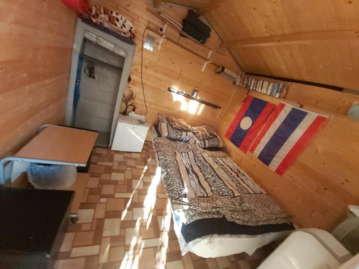 Relax Bungalow Terrace, Glamping Fahaz Siófok Buitenkant foto
